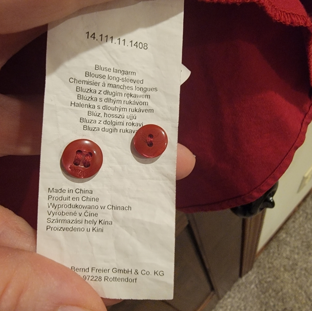 Lot of 2 Women's casual S. Oliver shirts - Picture 9 of 16